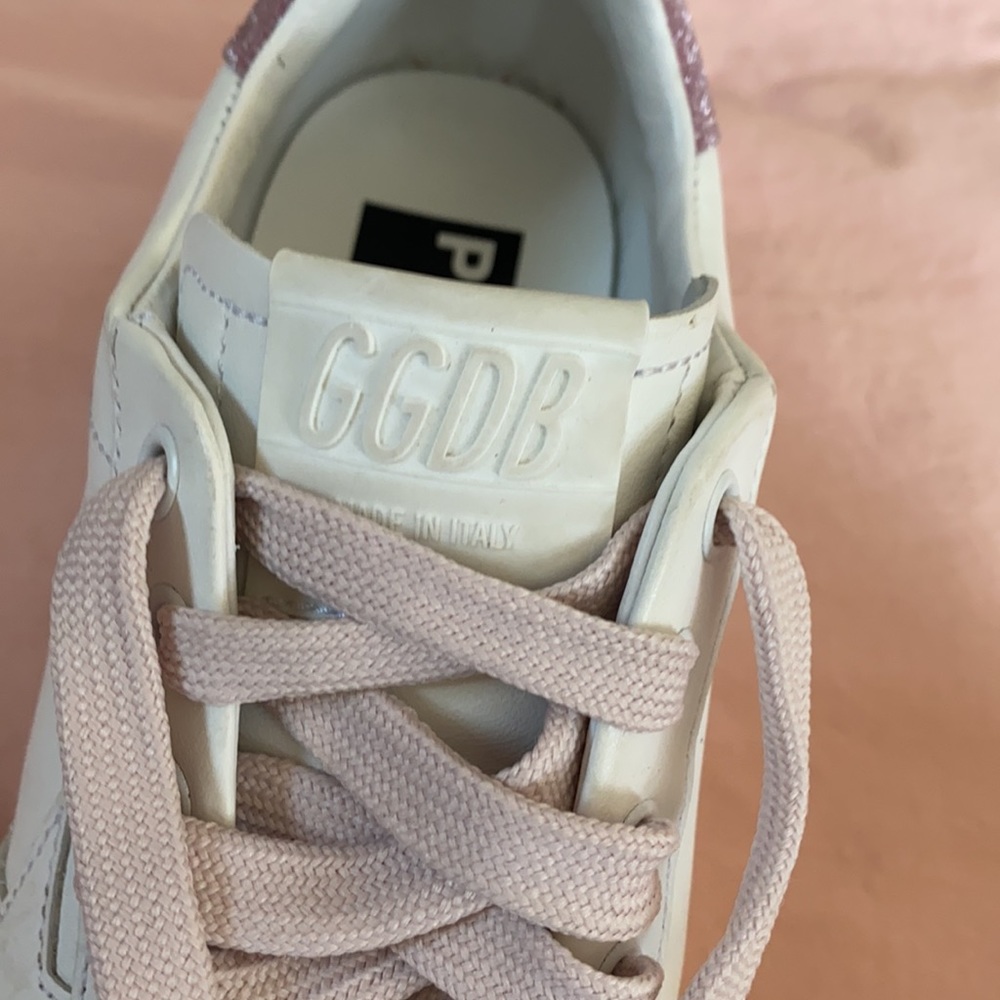 Size 7 White with Pink Glitter. Wore 3 times - Picture 7 of 10